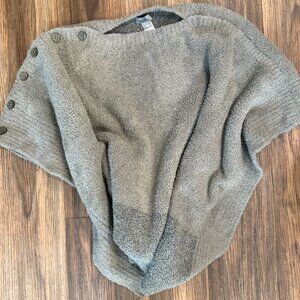 NWOT Barefoot Dreams Cozy Cape Light Green  - OS